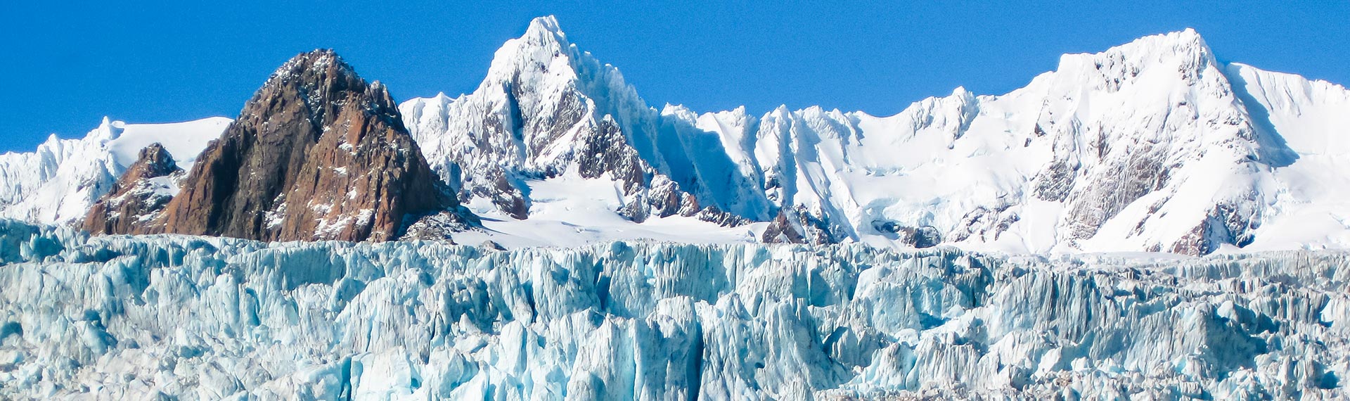 Glaciar con hielo