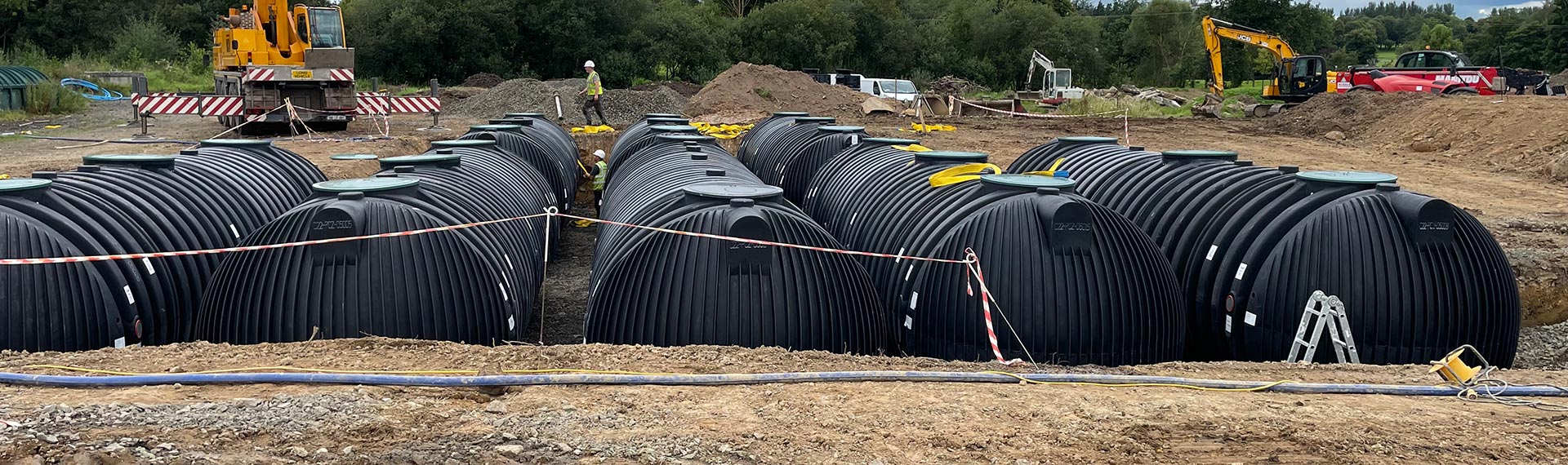 How does an SBR wastewater treatment system work?