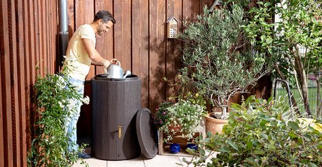 Rain storage tank in modern wood look